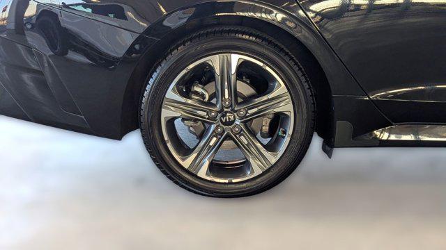 used 2021 Kia K5 car, priced at $21,999