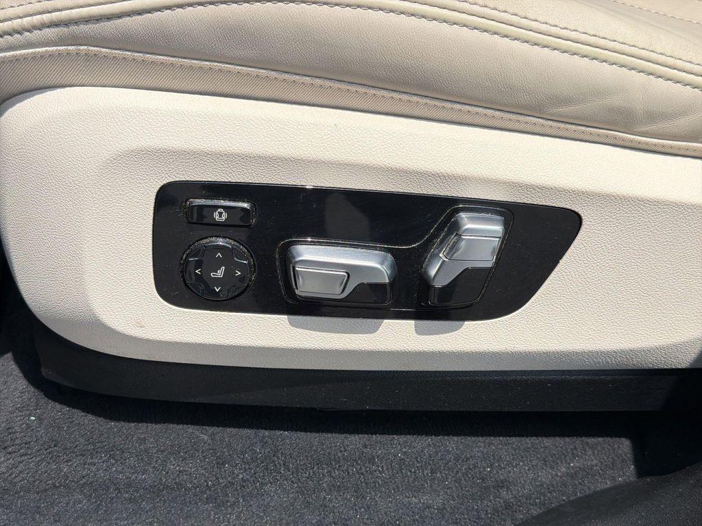 used 2022 BMW X7 car, priced at $41,898
