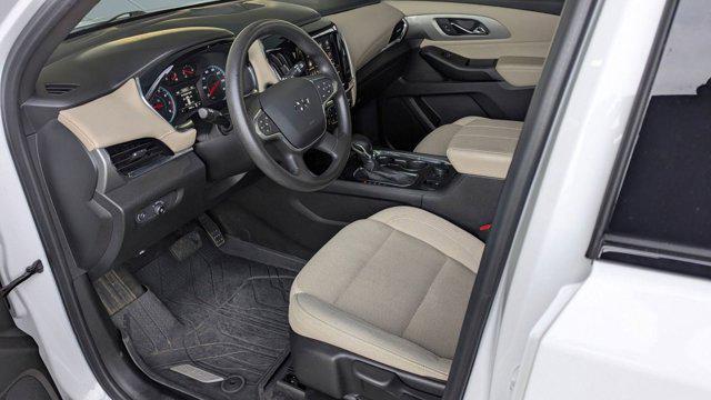 used 2023 Chevrolet Traverse car, priced at $20,498