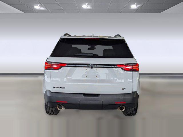 used 2023 Chevrolet Traverse car, priced at $20,498
