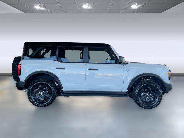 new 2025 Ford Bronco car, priced at $44,541