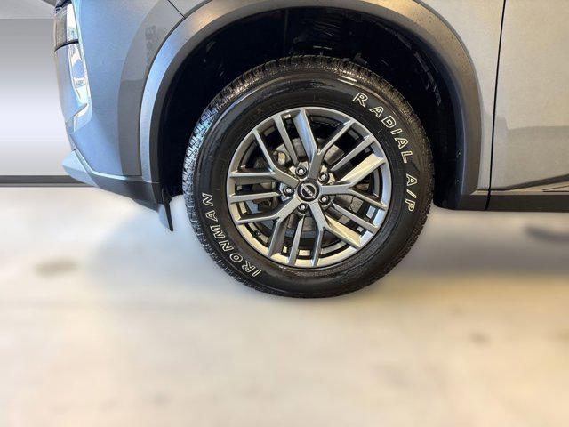 used 2023 Nissan Rogue car, priced at $17,999