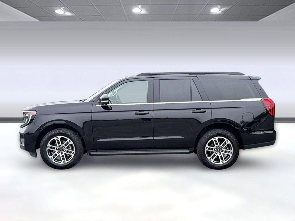 used 2025 Ford Expedition car, priced at $54,398