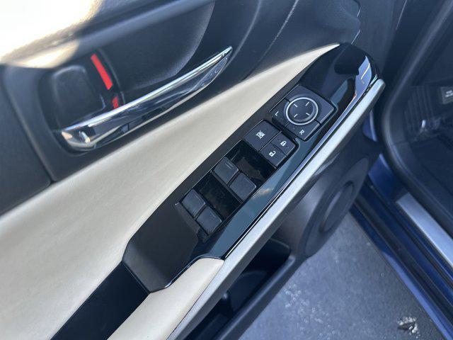 used 2015 Lexus IS 250 car, priced at $15,950