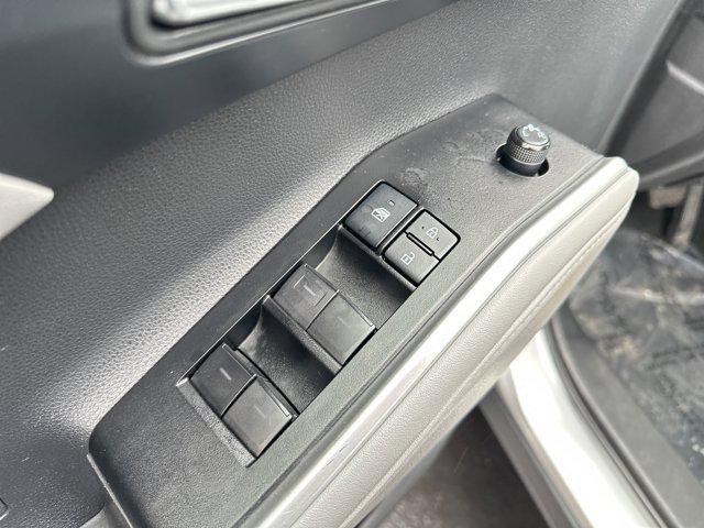 used 2022 Toyota Highlander Hybrid car, priced at $37,220