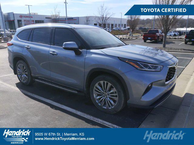 used 2022 Toyota Highlander car, priced at $39,024