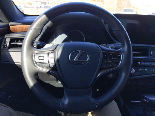 used 2023 Lexus ES 350 car, priced at $37,516