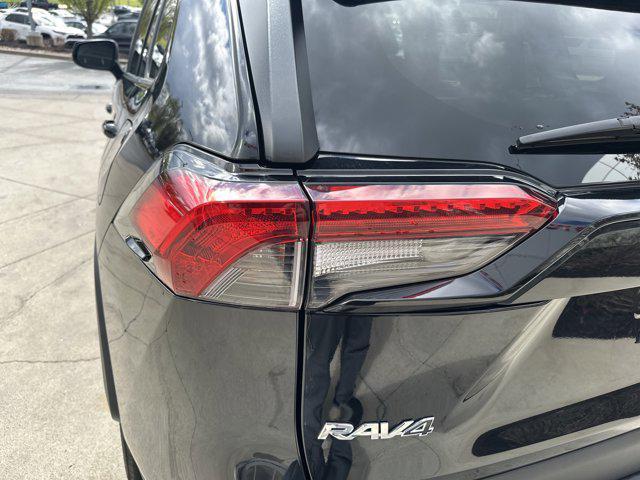 used 2021 Toyota RAV4 Hybrid car, priced at $26,274