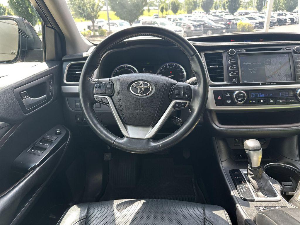 used 2017 Toyota Highlander Hybrid car, priced at $24,035