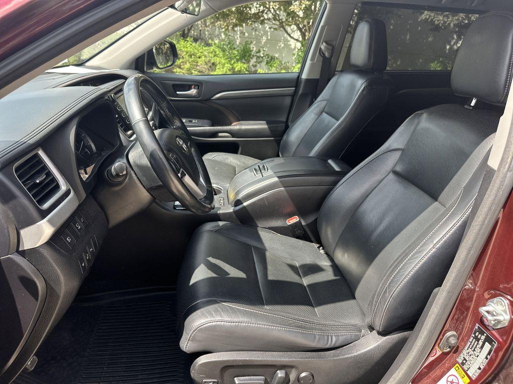 used 2017 Toyota Highlander Hybrid car, priced at $24,035