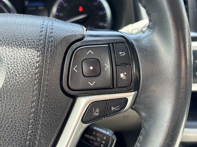 used 2019 Toyota Highlander Hybrid car, priced at $27,373