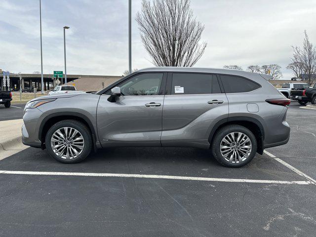 new 2026 Toyota Highlander Hybrid car, priced at $57,333
