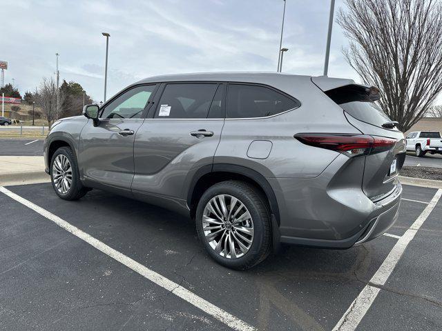new 2026 Toyota Highlander Hybrid car, priced at $57,333