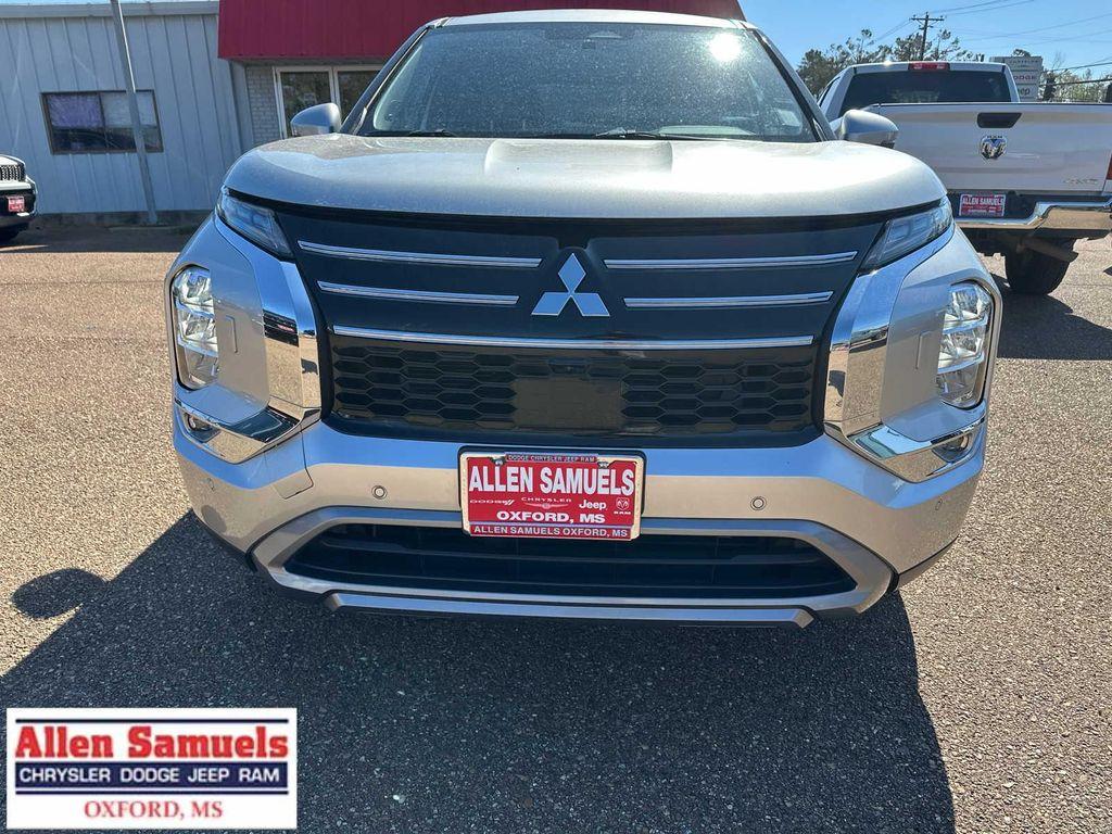 used 2025 Mitsubishi Outlander car, priced at $26,797