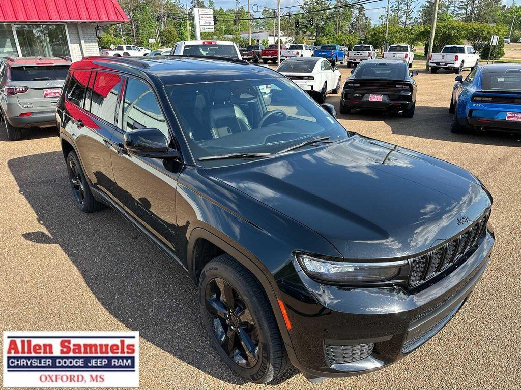 used 2024 Jeep Grand Cherokee L car, priced at $32,797