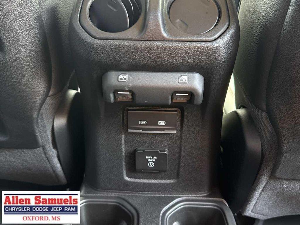 new 2025 Jeep Wrangler car, priced at $65,390