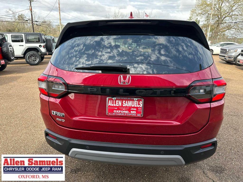 used 2023 Honda Pilot car, priced at $36,997