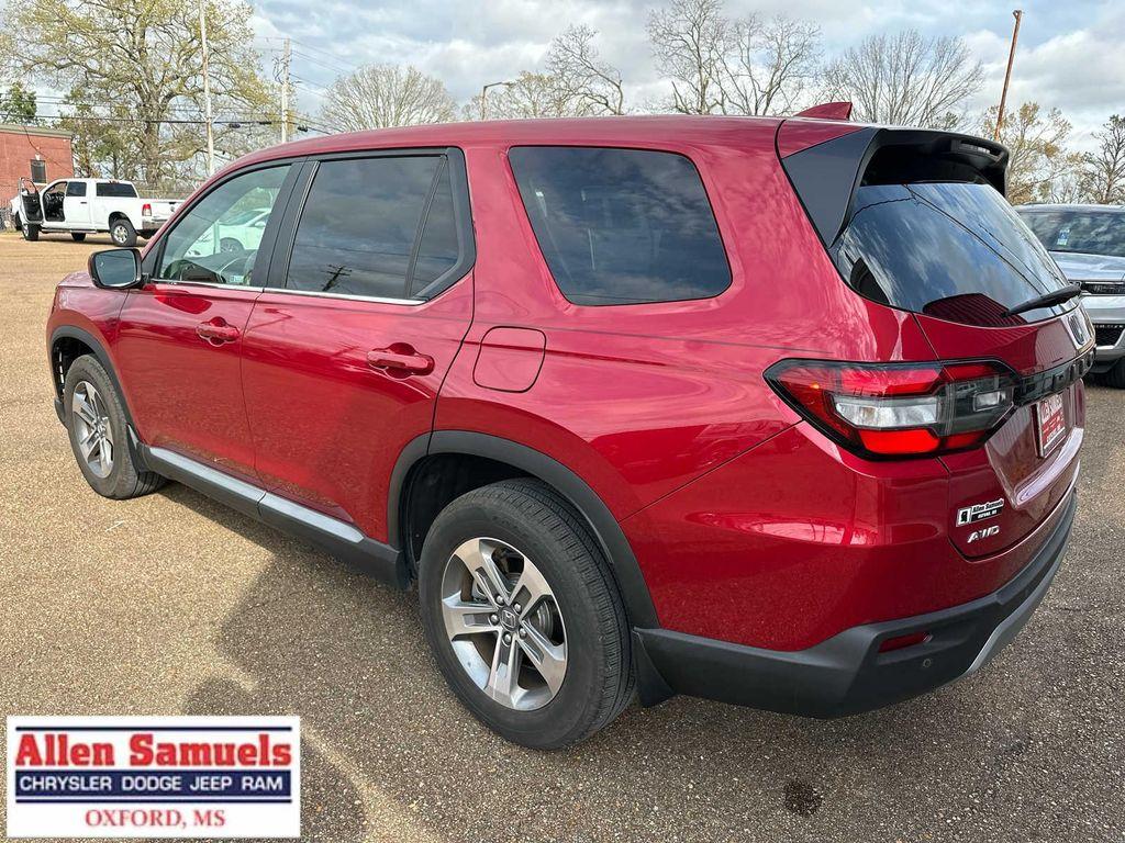 used 2023 Honda Pilot car, priced at $36,997