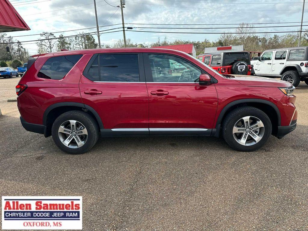 used 2023 Honda Pilot car, priced at $36,997