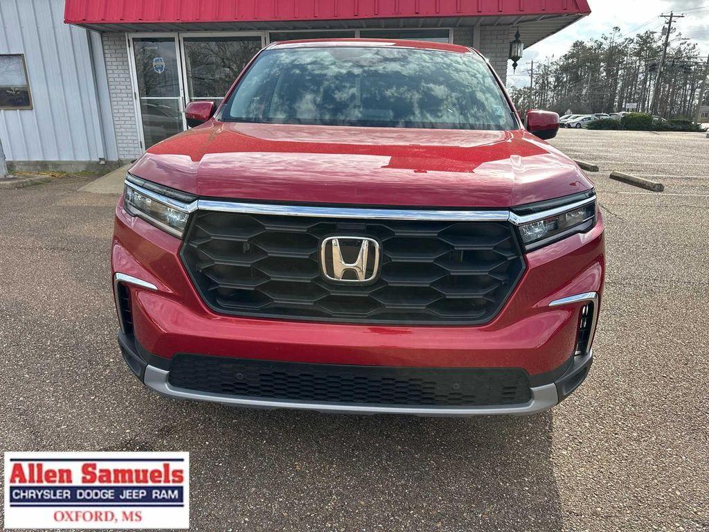 used 2023 Honda Pilot car, priced at $36,997