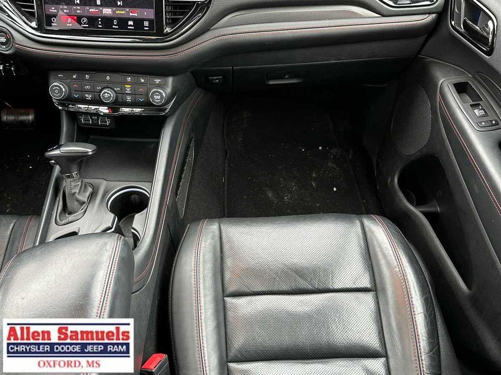 used 2024 Dodge Durango car, priced at $34,577