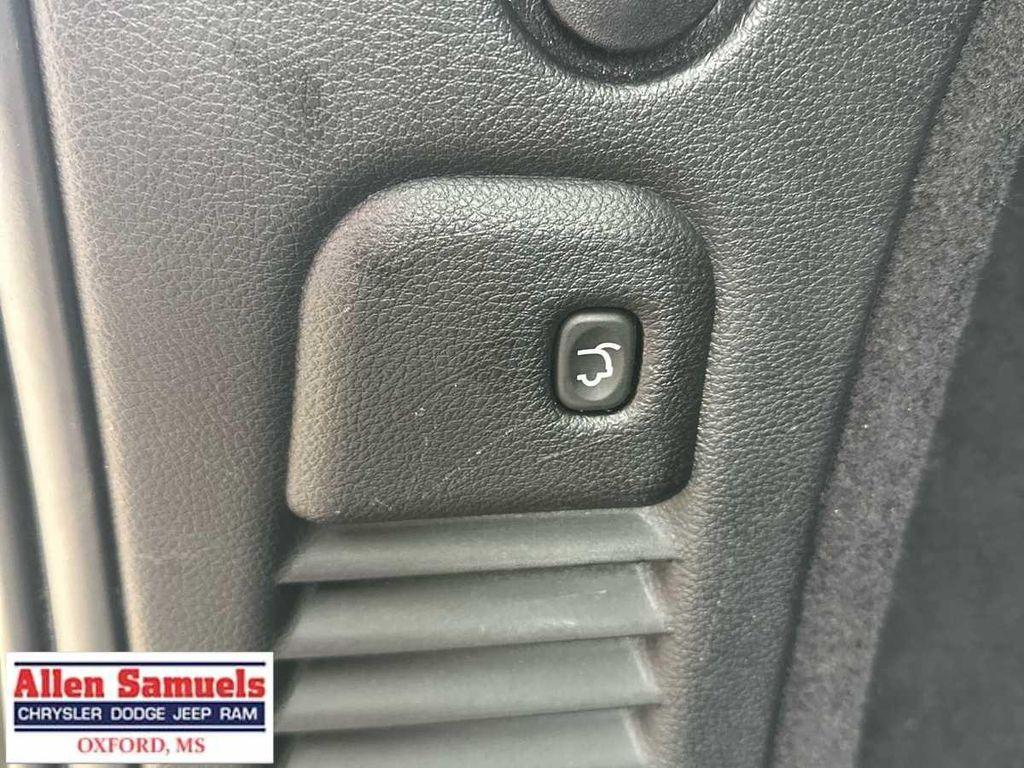 used 2024 Dodge Durango car, priced at $34,577