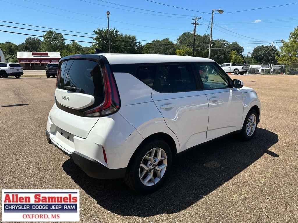 used 2023 Kia Soul car, priced at $17,771