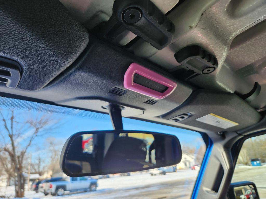 used 2021 Jeep Gladiator car, priced at $27,500