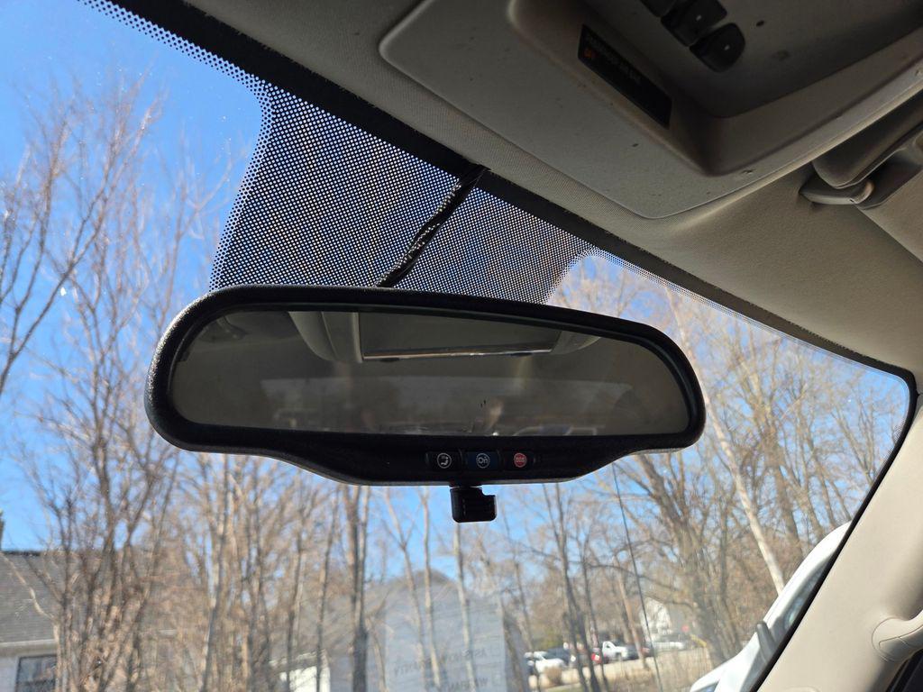 used 2013 GMC Sierra 1500 car, priced at $8,500