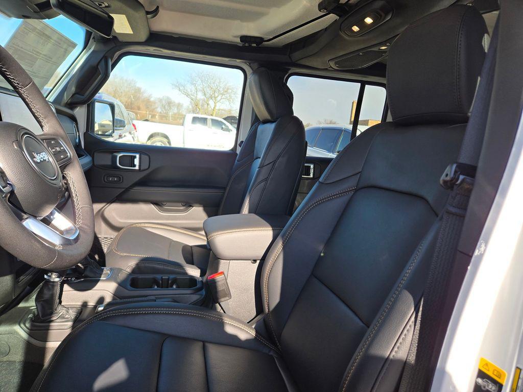 new 2026 Jeep Wrangler car, priced at $59,470