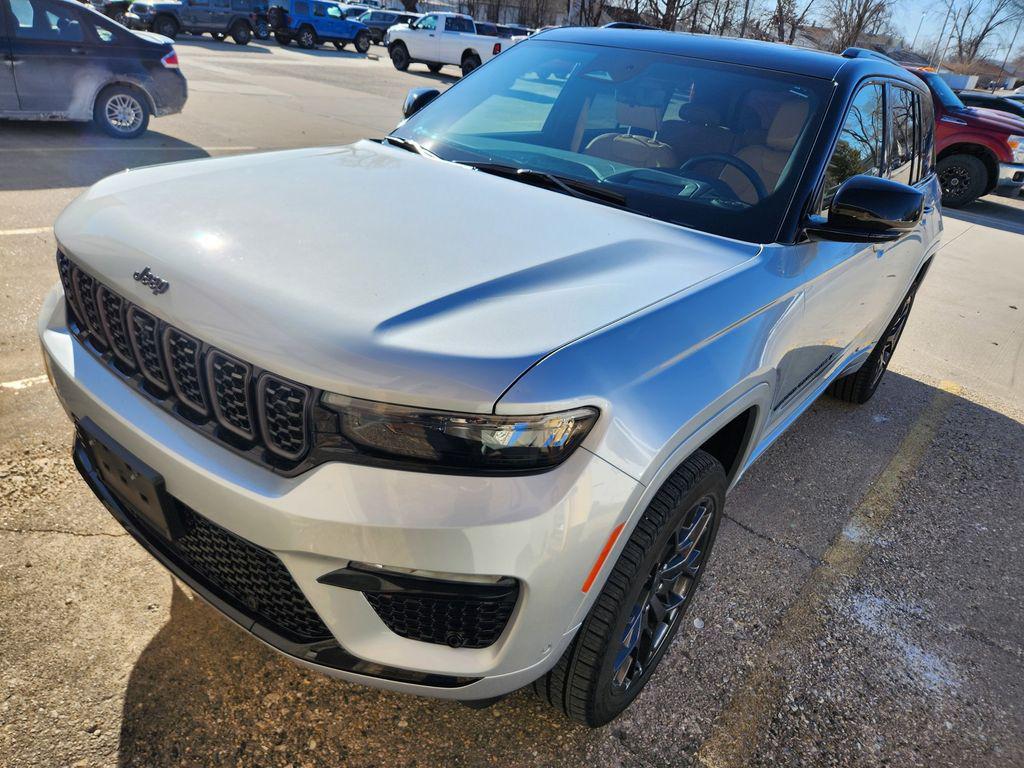 used 2025 Jeep Grand Cherokee car, priced at $48,500