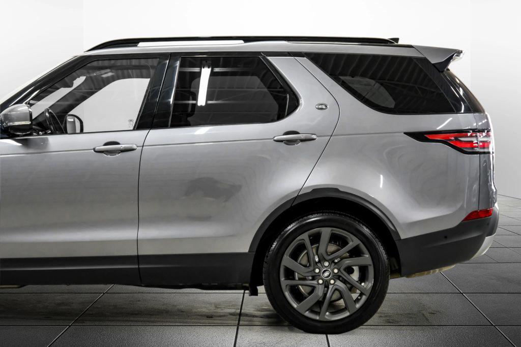 used 2020 Land Rover Discovery car, priced at $17,995