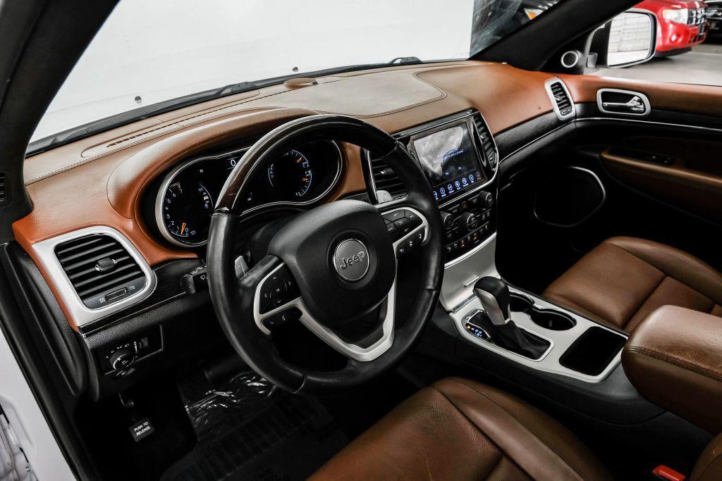 used 2019 Jeep Grand Cherokee car, priced at $17,995