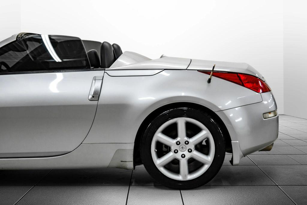 used 2005 Nissan 350Z car, priced at $10,995