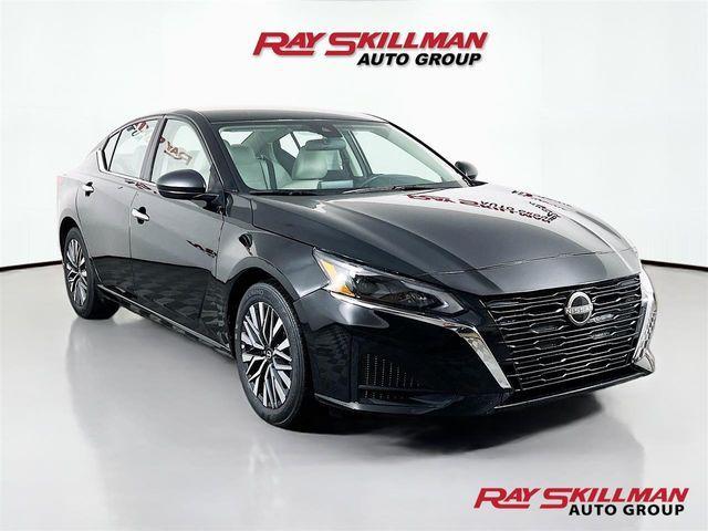 used 2025 Nissan Altima car, priced at $24,975