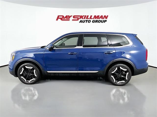 used 2023 Kia Telluride car, priced at $33,975