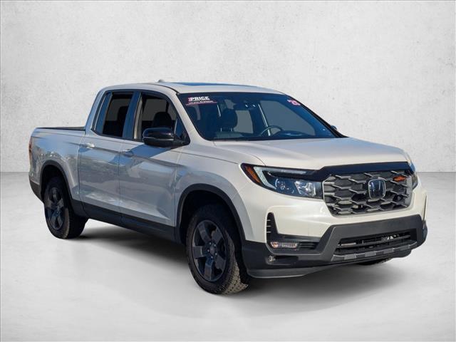 used 2025 Honda Ridgeline car, priced at $38,080