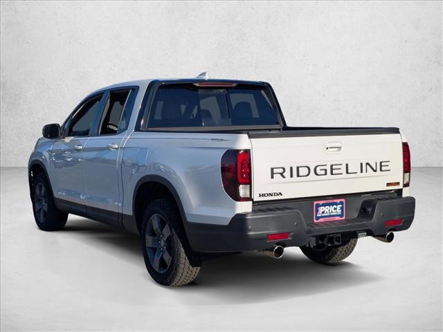used 2025 Honda Ridgeline car, priced at $38,080