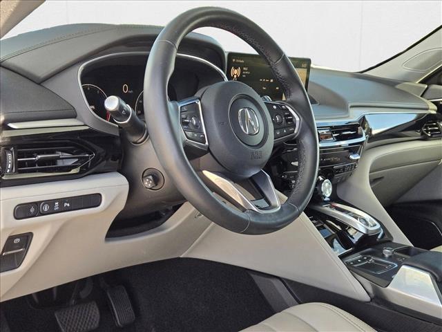 used 2024 Acura MDX car, priced at $32,264