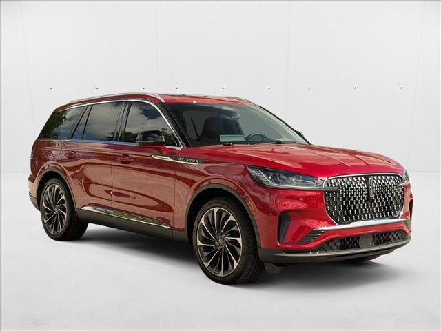 new 2025 Lincoln Aviator car, priced at $68,302