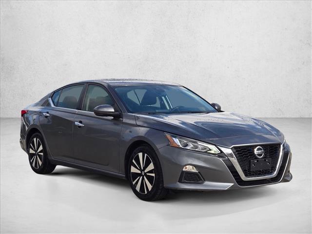 used 2022 Nissan Altima car, priced at $17,700
