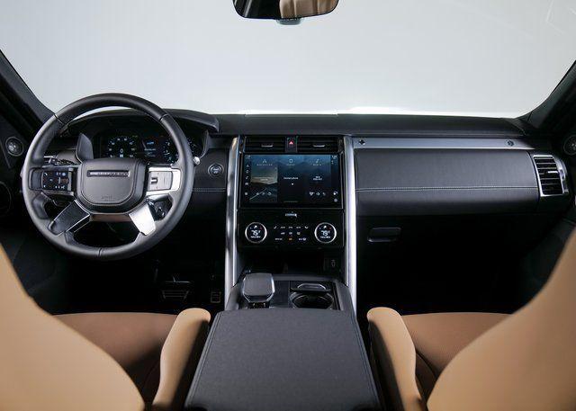 new 2026 Land Rover Discovery car, priced at $80,316