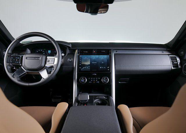 new 2026 Land Rover Discovery car, priced at $80,316