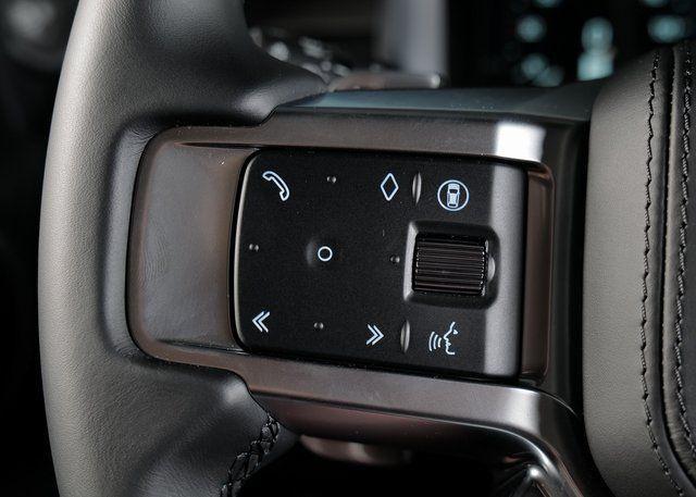 new 2026 Land Rover Discovery car, priced at $80,316