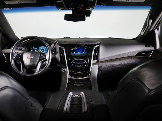 used 2019 Cadillac Escalade ESV car, priced at $34,159