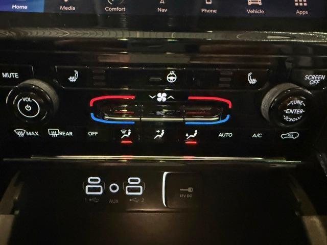 used 2023 Jeep Grand Cherokee car, priced at $27,395