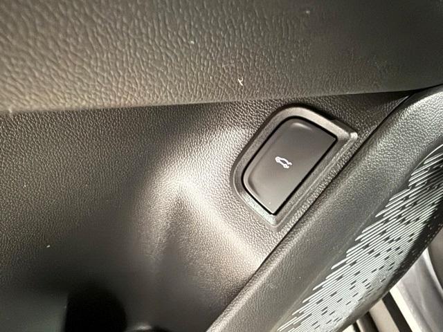 new 2026 Chevrolet Equinox car, priced at $31,564