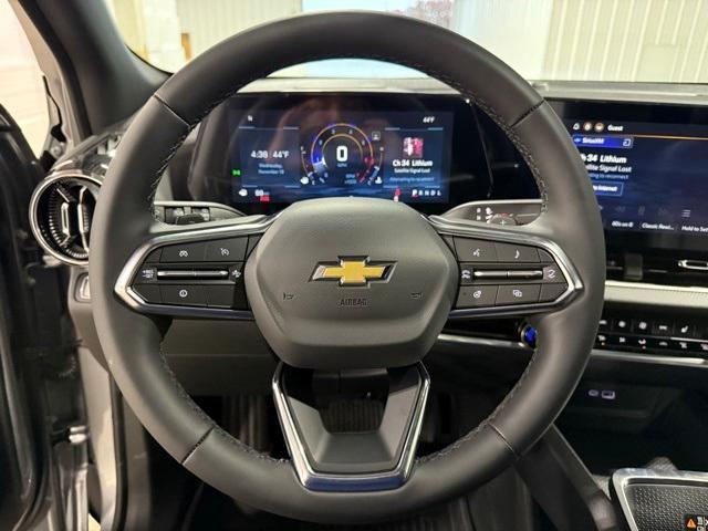 new 2026 Chevrolet Equinox car, priced at $31,564