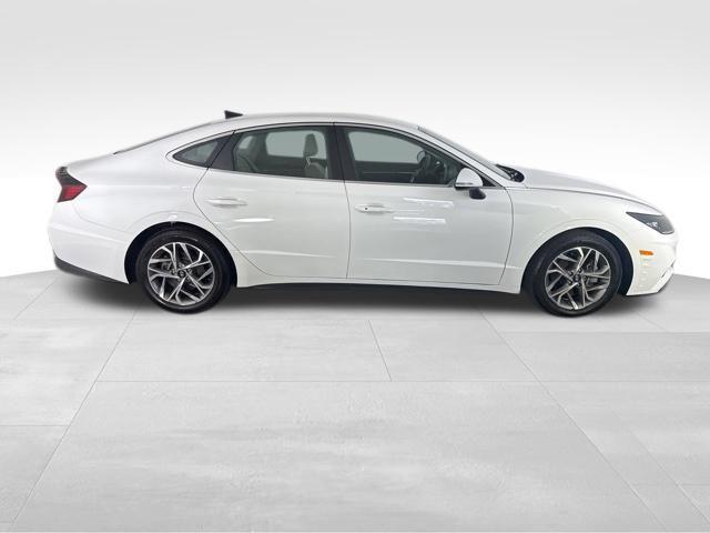 used 2023 Hyundai Sonata car, priced at $23,387
