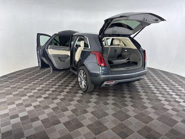 used 2021 Cadillac XT5 car, priced at $24,487